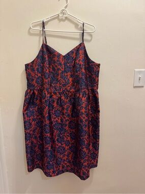 jacquard aline/ fit &Flare Spaghetti Strap Dress in Red and Navy floral pattern